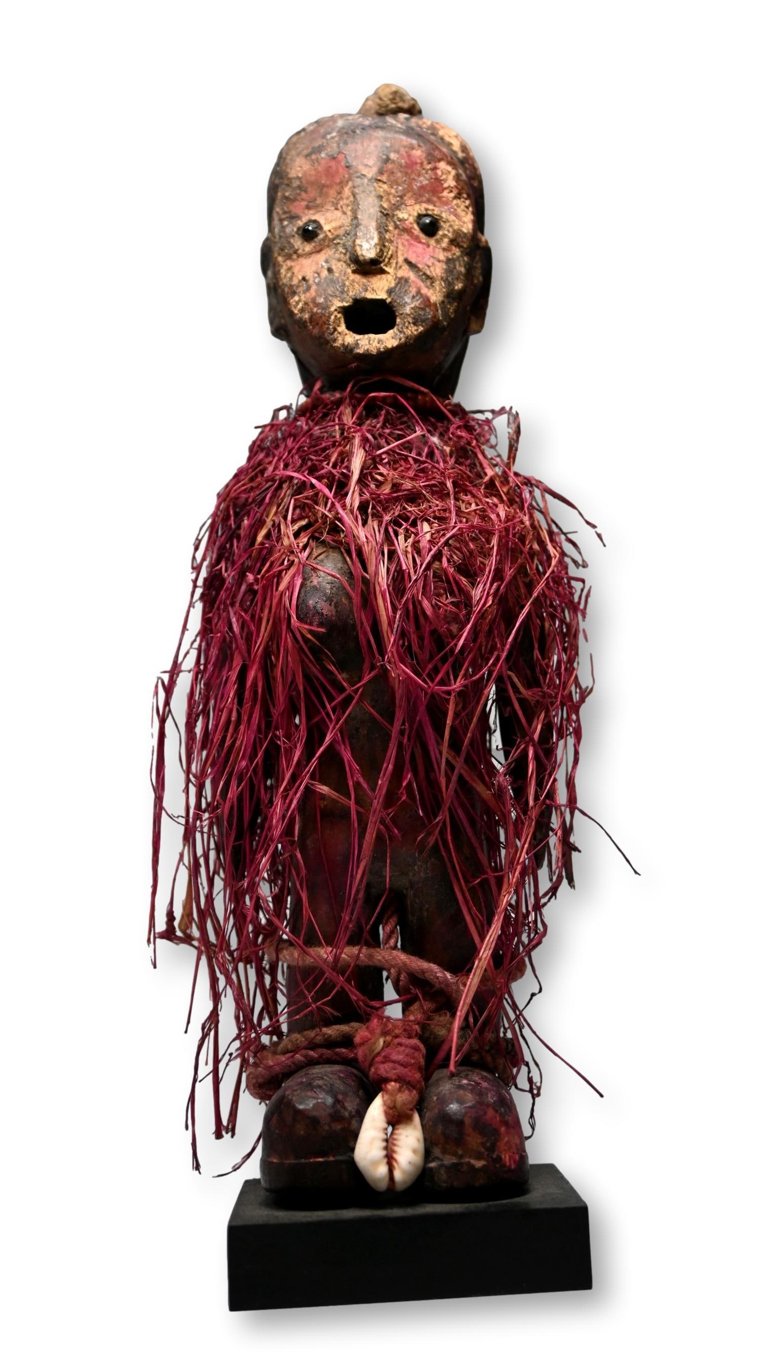 Ewe Venavi or Twin Doll (1 of 4)