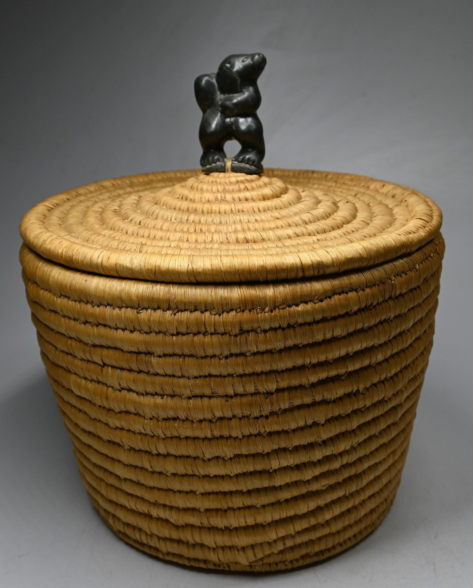 A Fine Eskimo Sweet Grass Basket by Joanassie Oomayoualook (1 of 6)