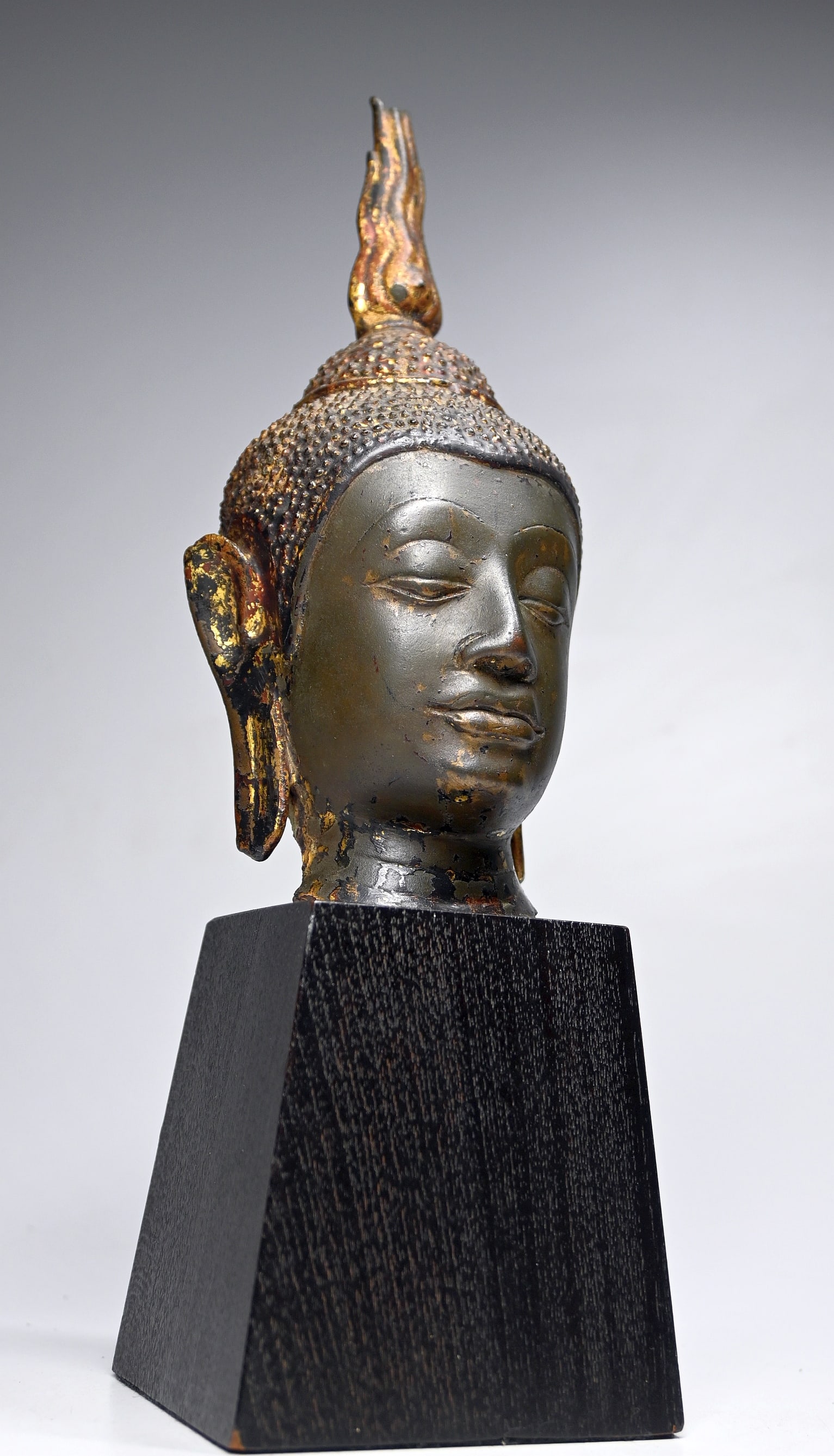 Serene 15th Century U'Thong Bronze Buddha Head (1 of 6)