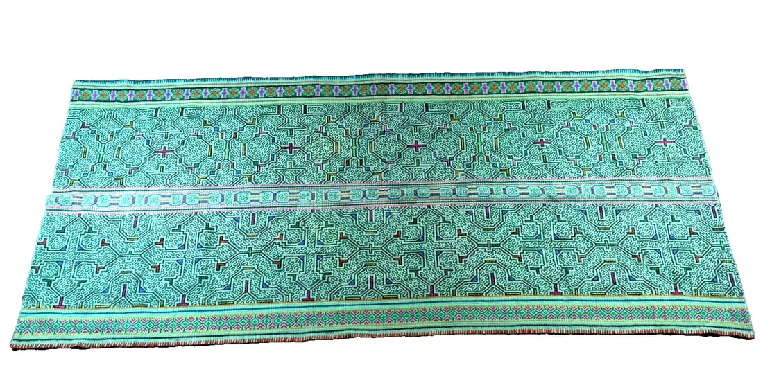 A Shipibo Ceremonial Textile, Amazon Jungle (1 of 8)