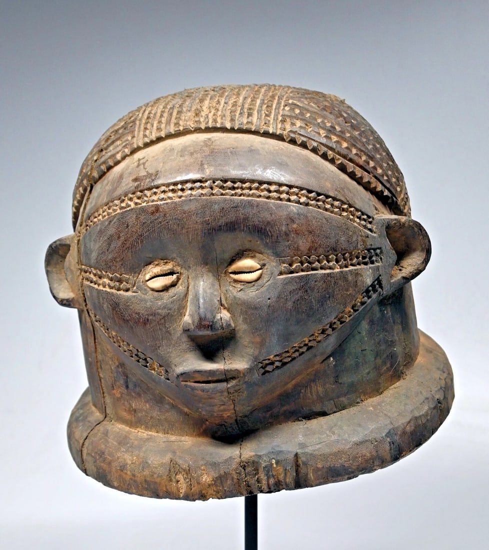 A Tabwa Mask (1 of 5)