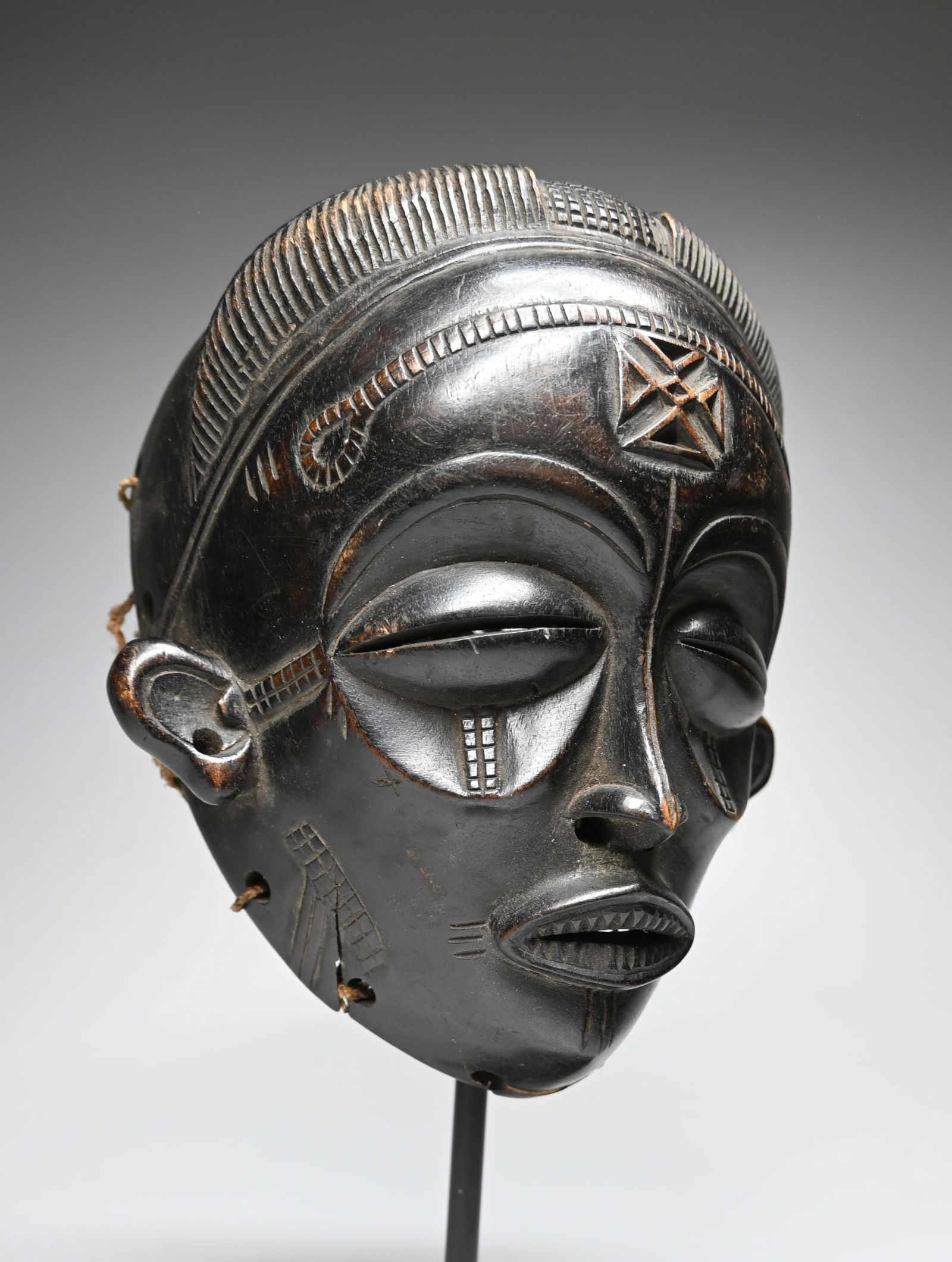 A Chokwe Pwo Mask (1 of 5)