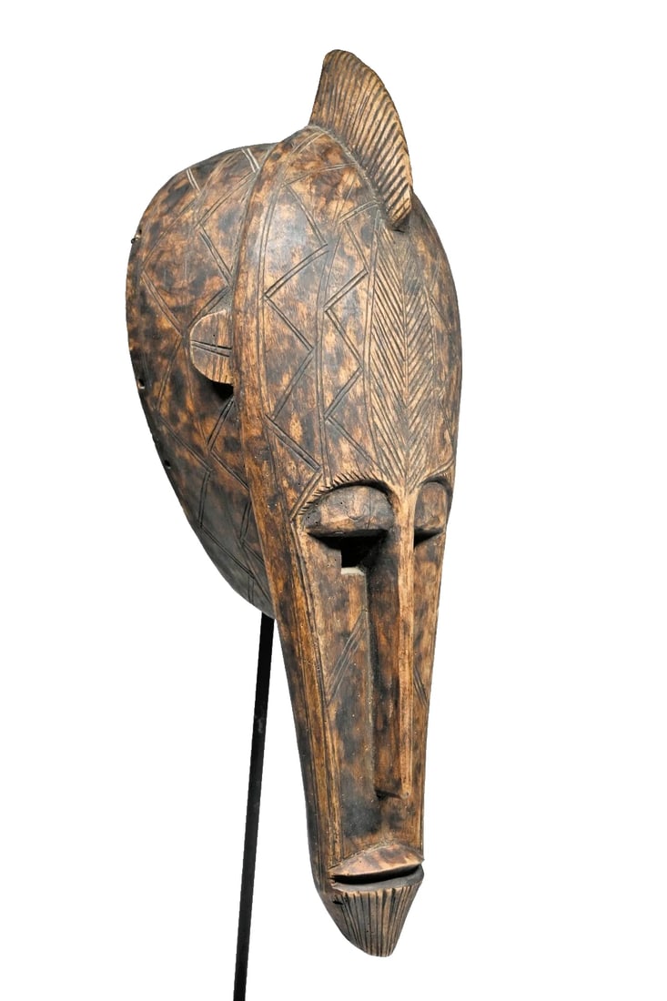 A Bamana or Marka African mask (1 of 6)