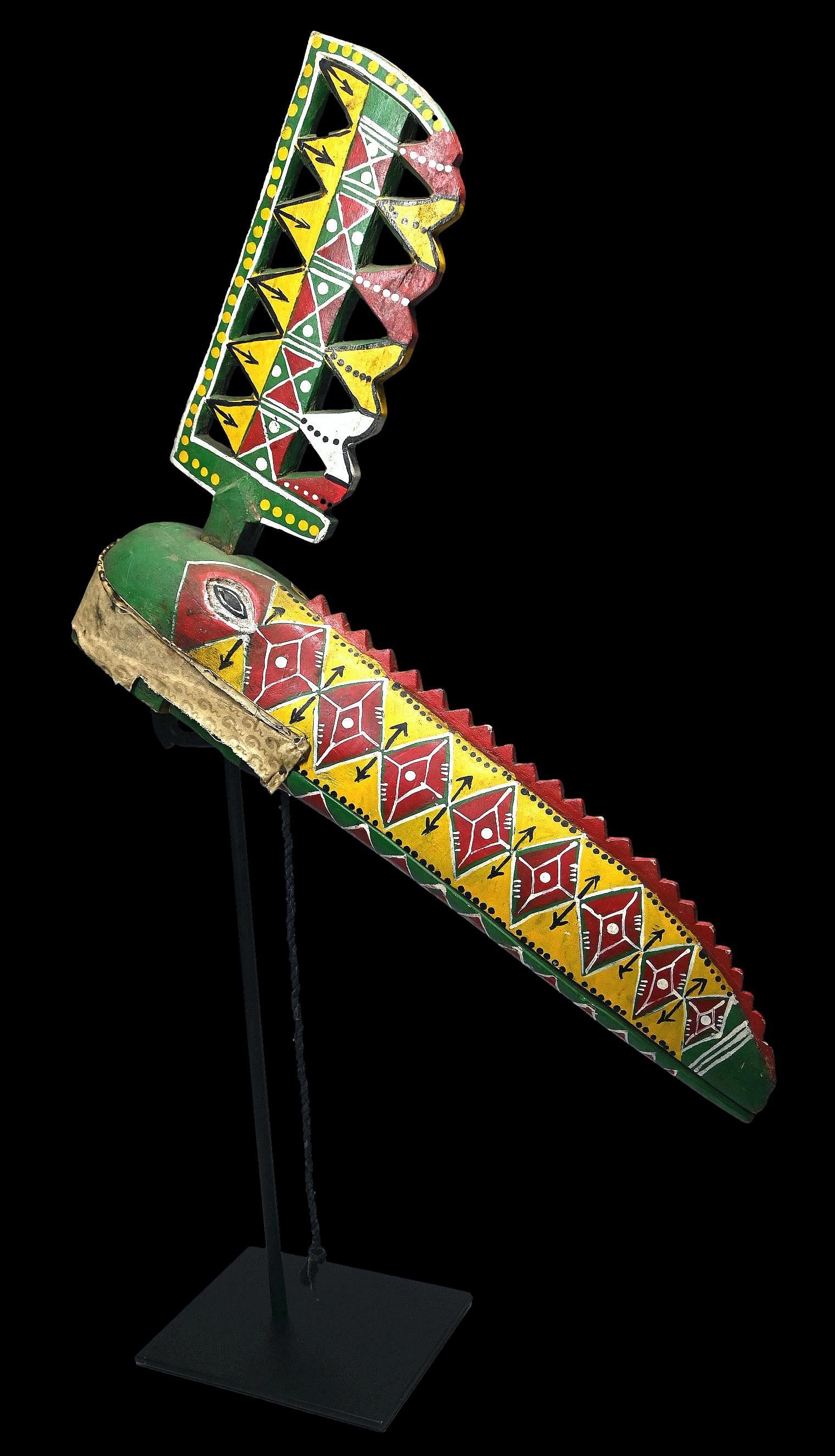 A Bozo Avian Marionette Mask (1 of 8)