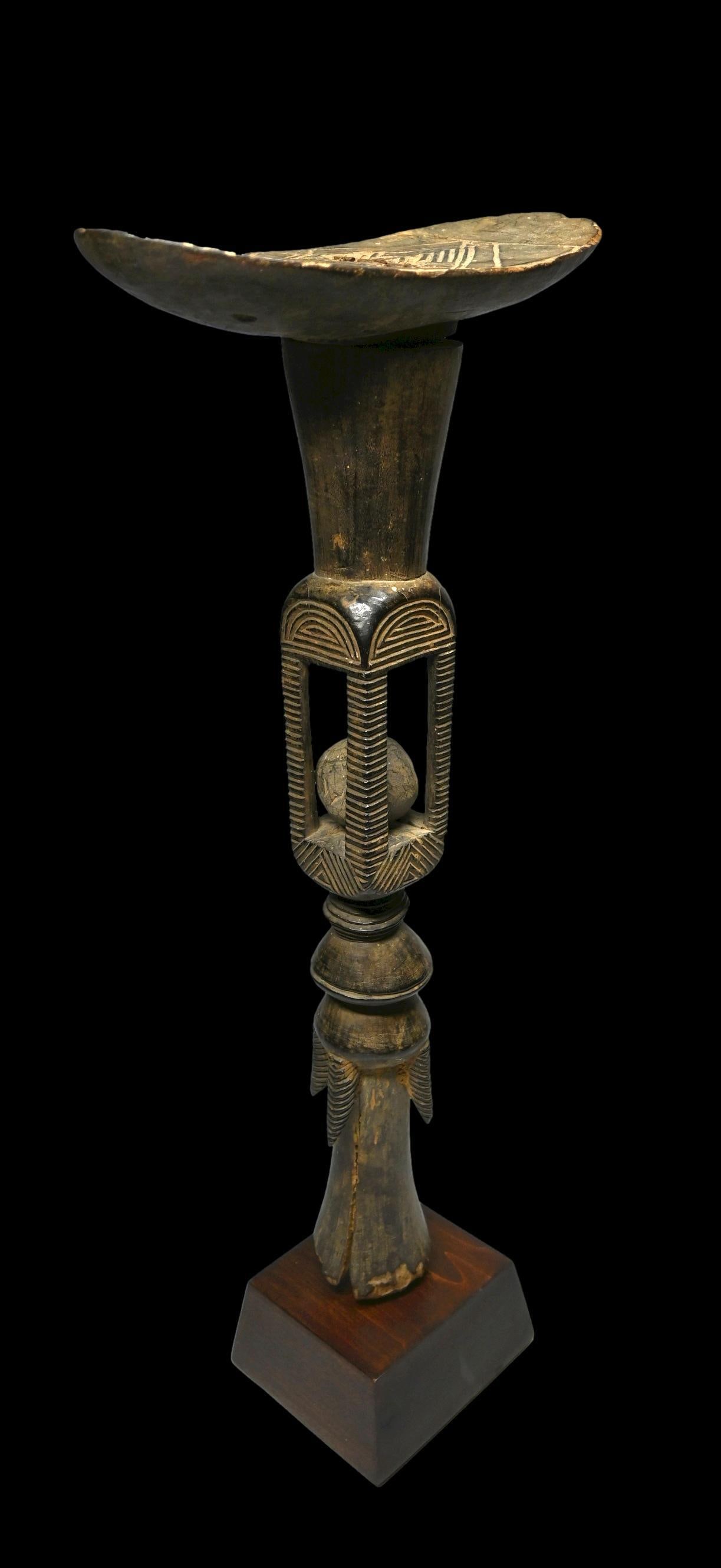 A Nupe Birthing Stool Ex Wyman Gallery (1 of 9)