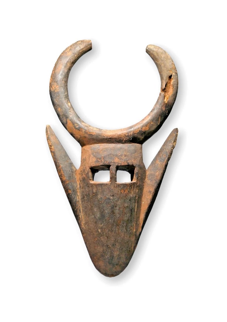 A Senufo Buffalo Mask (1 of 6)