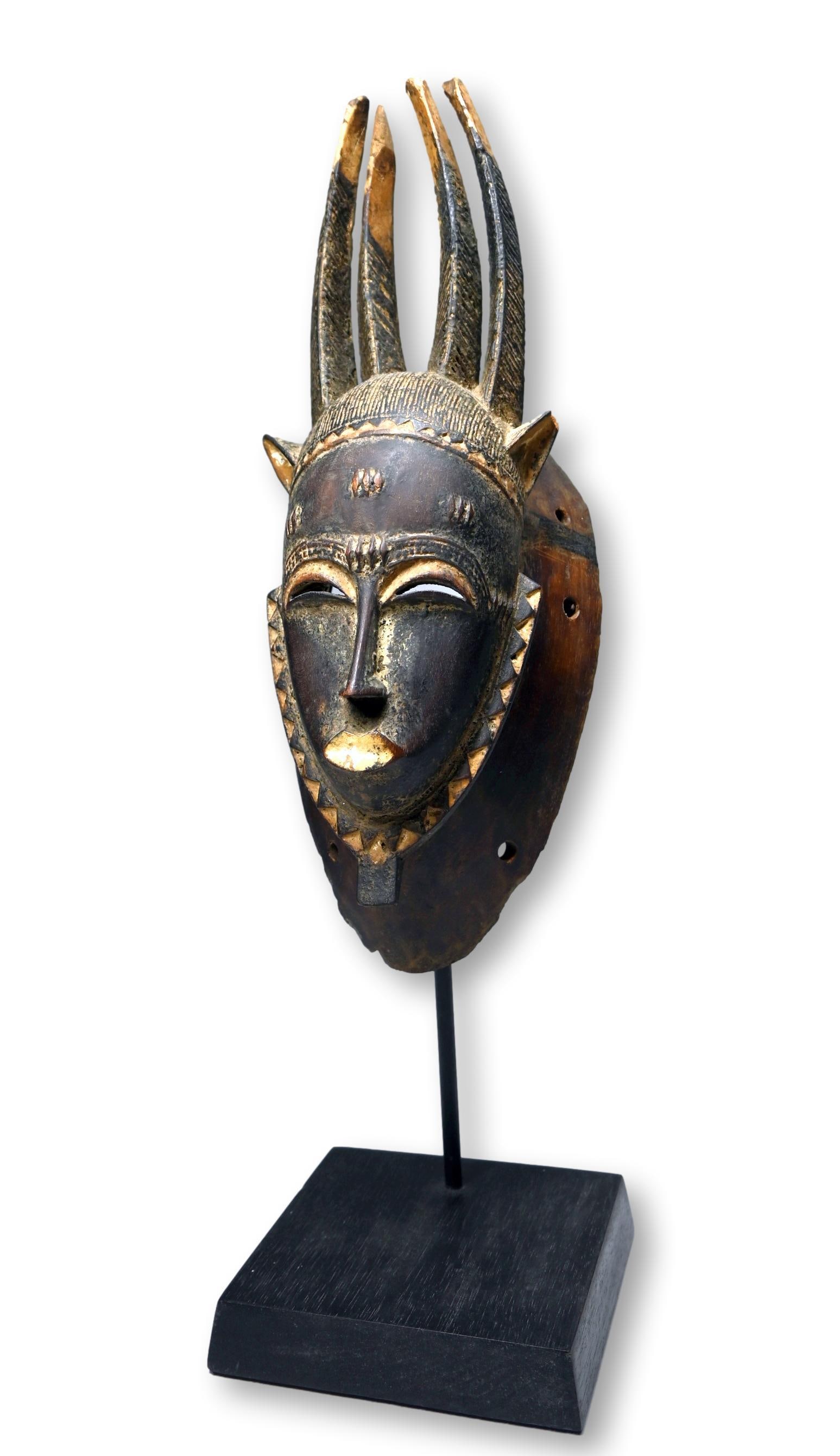 A Miniature Baule Mask (1 of 6)