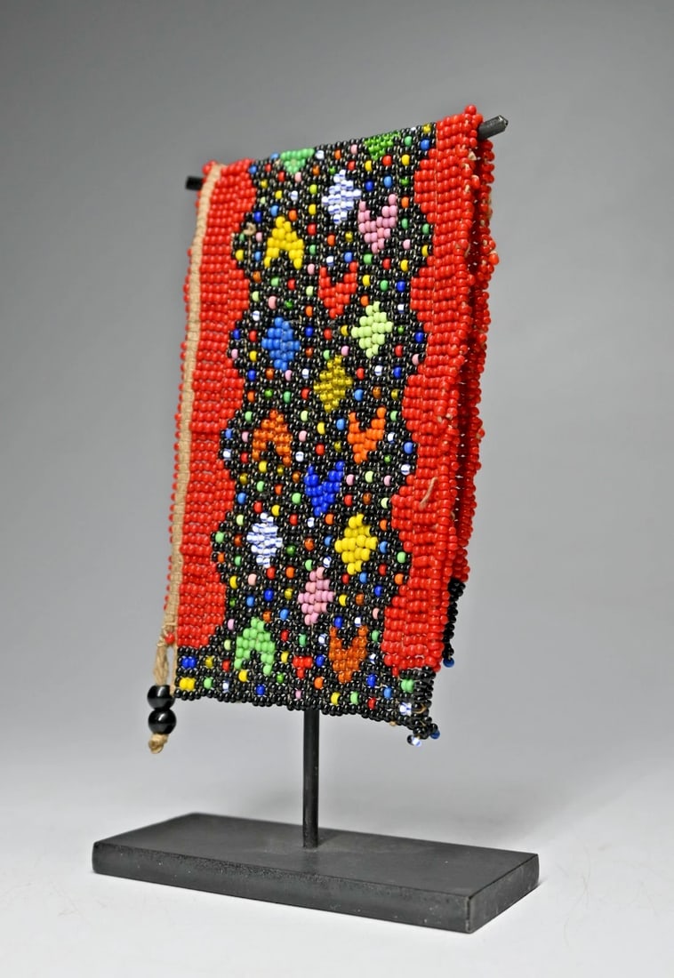 Ndbele Bead Panel Ex Davis Gallery (1 of 4)