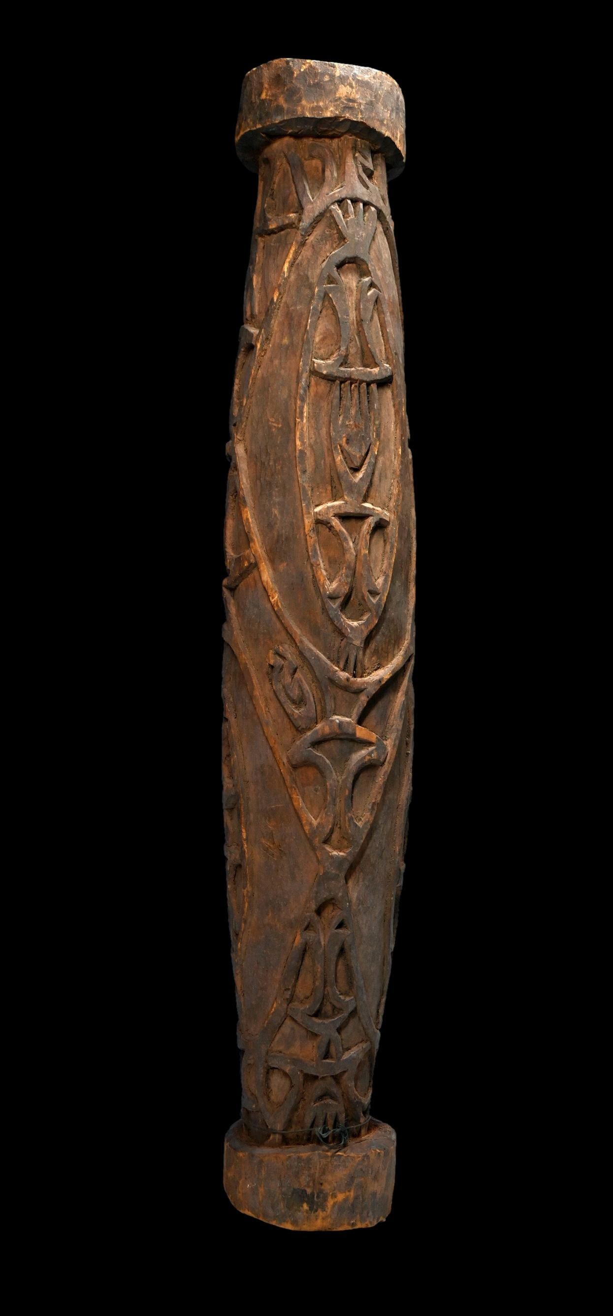 A Asmat Headrest (1 of 6)