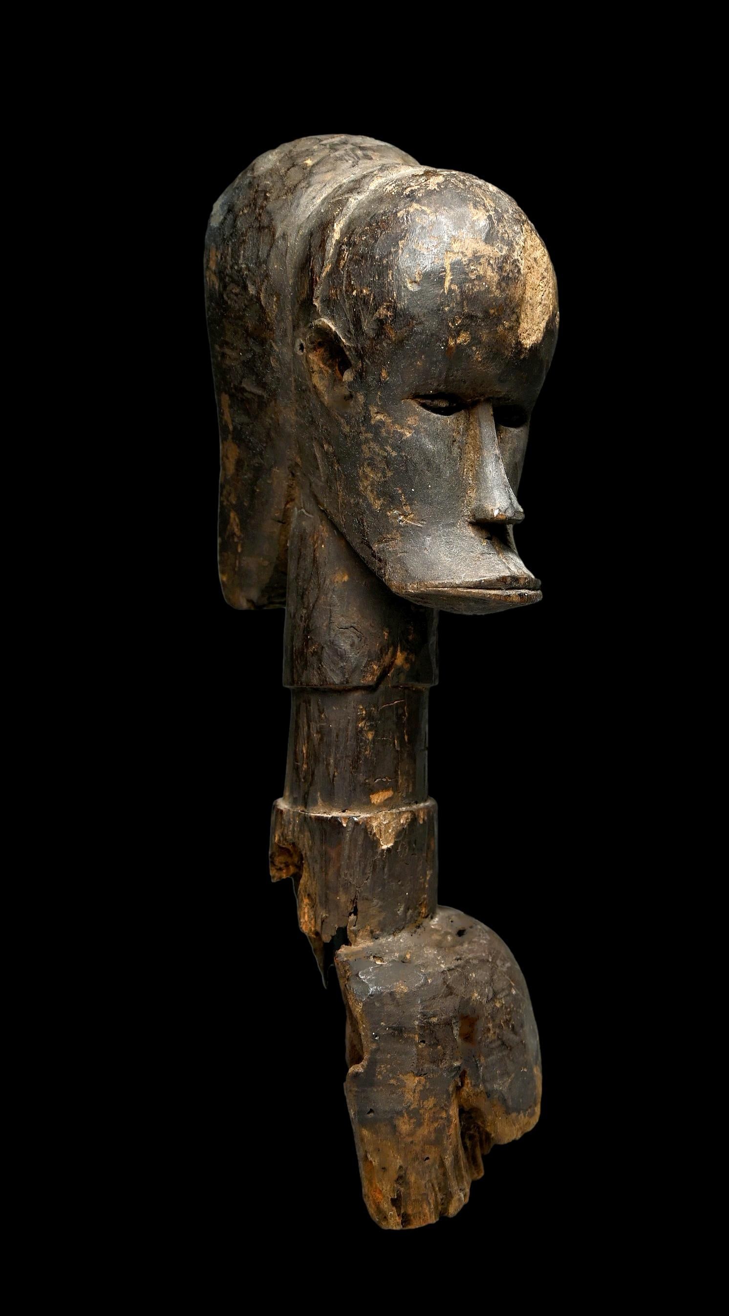 A Fang Sculpture (1 of 5)