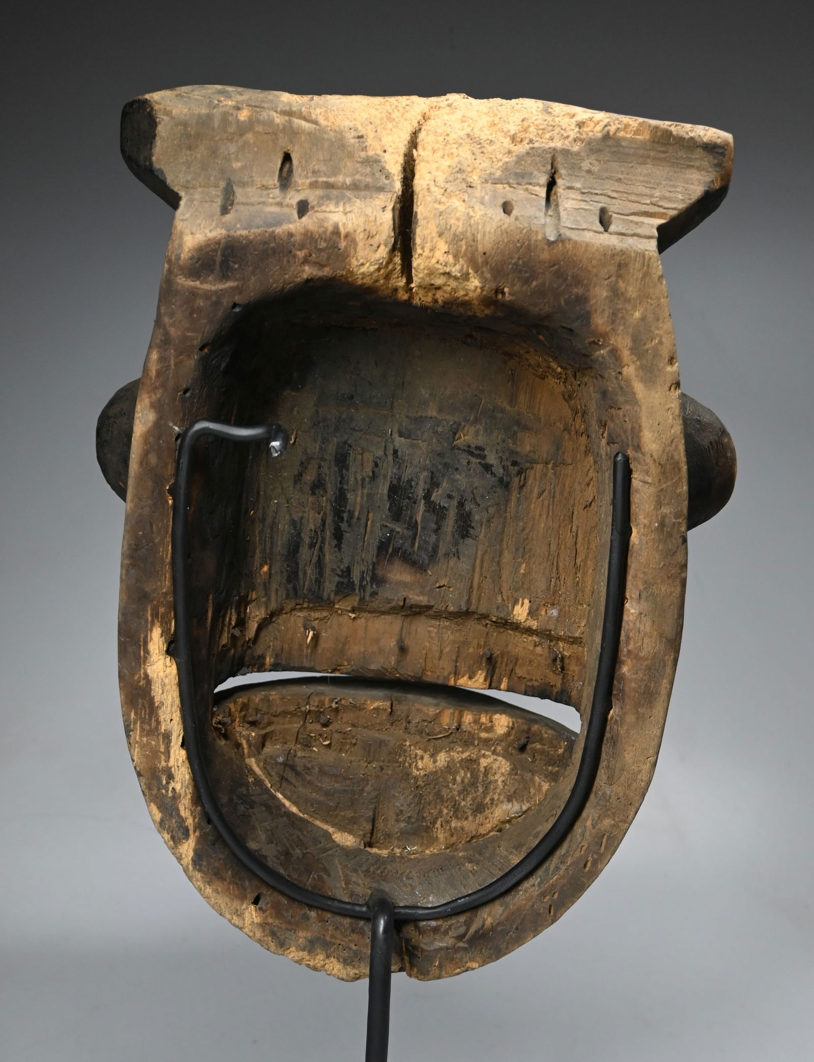 A Large Ogoni African mask - 6