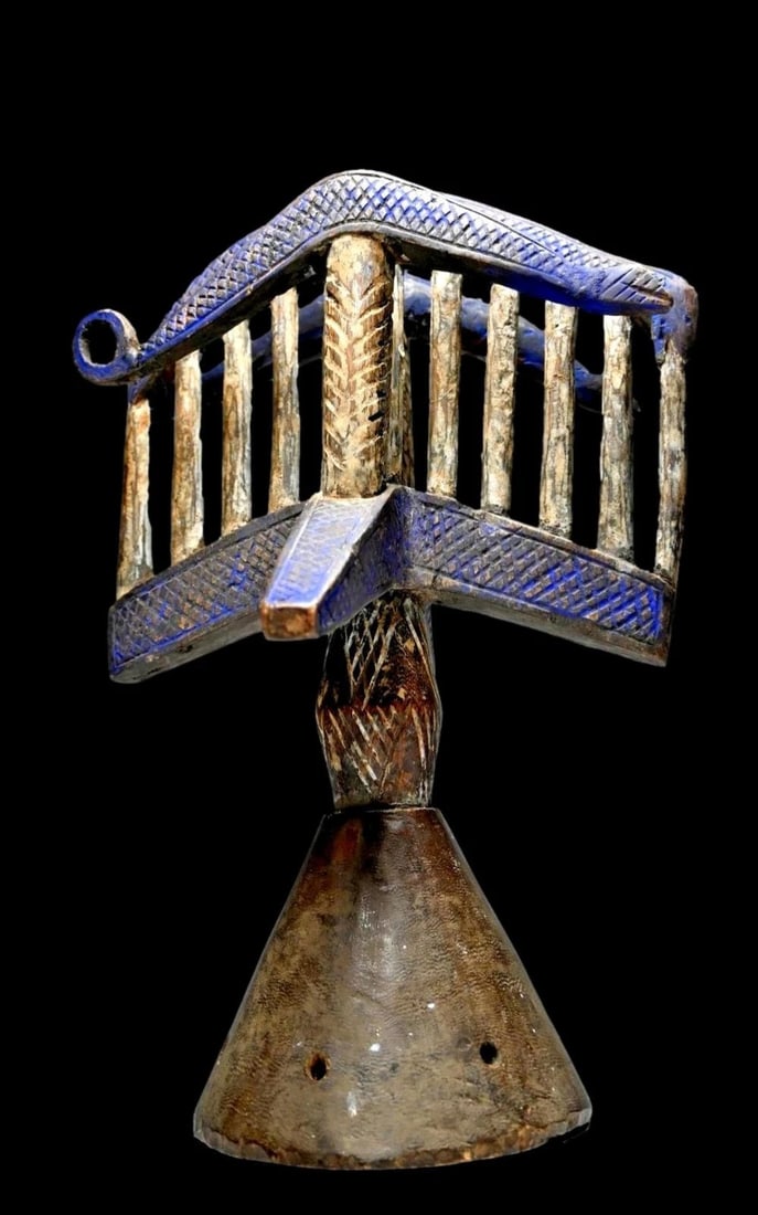 Rare Afo Dance Crest with Serpents Ex William Wright Gallery (1 of 8)