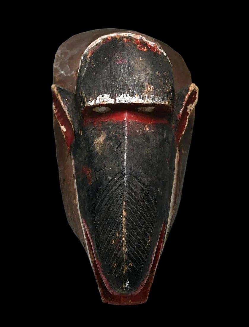A Baule Monkey Mask (1 of 7)