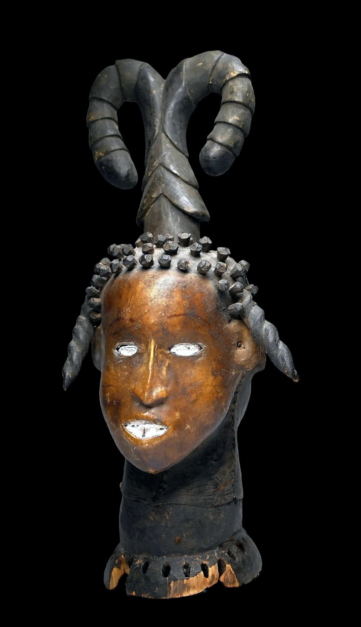 A Rare Boki Janus Headdress (1 of 9)