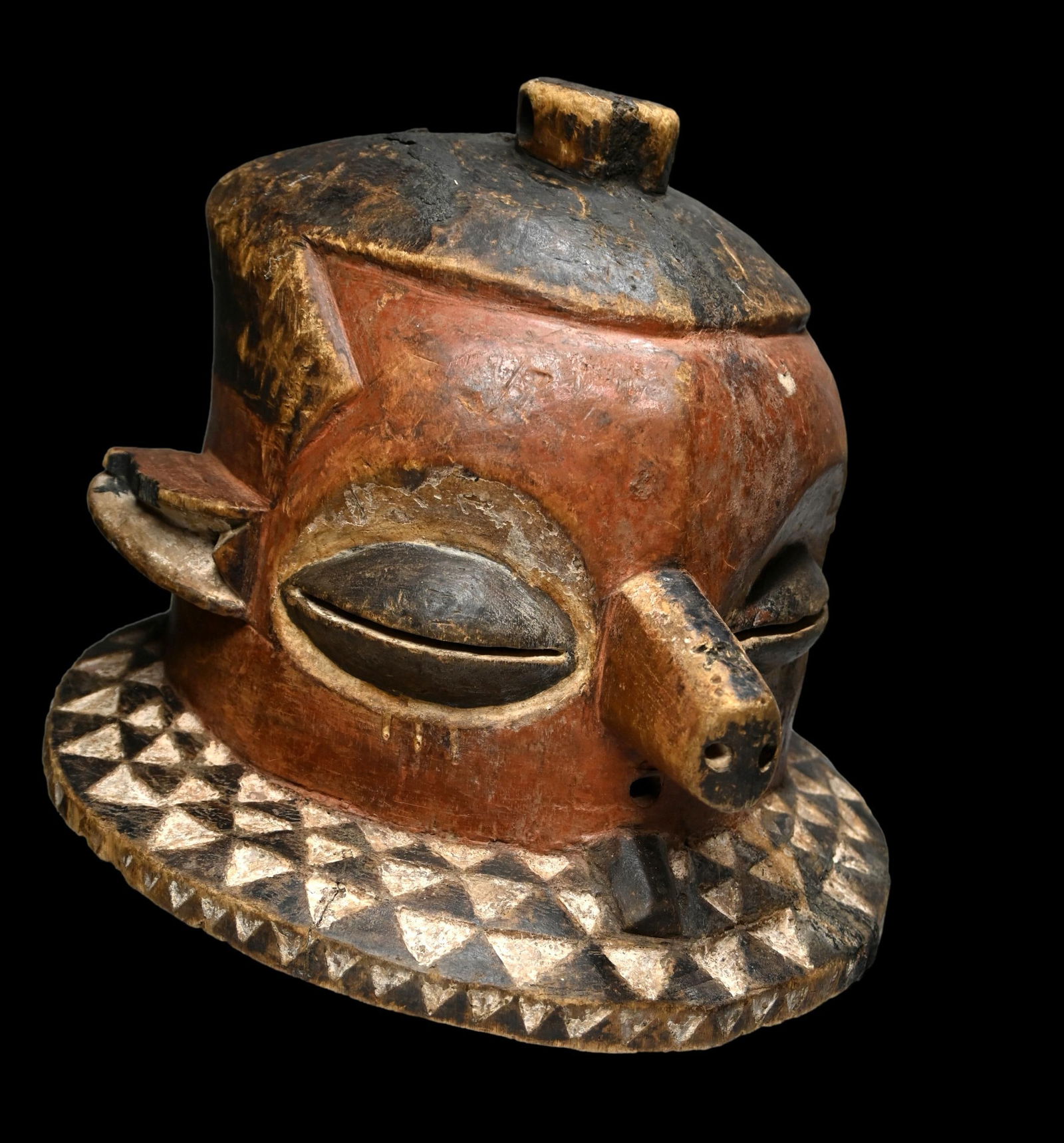 A Pende Giphogo Mask (1 of 9)