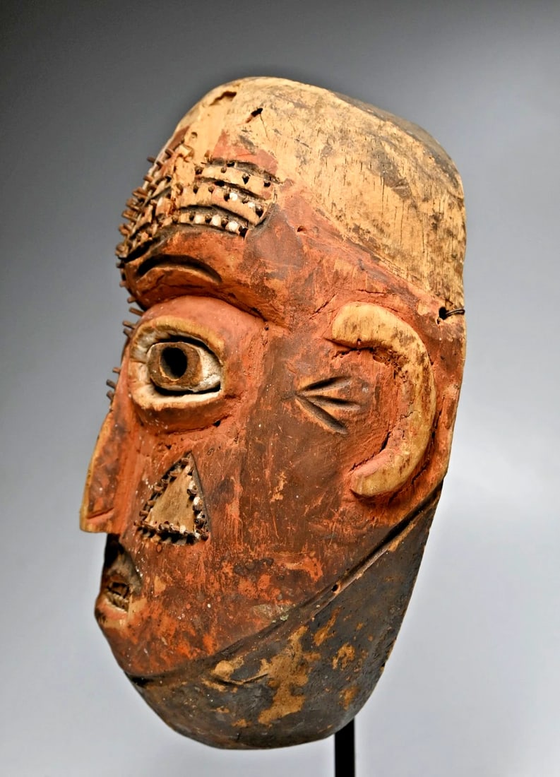 A Bwaka African Ceremonial Mask - 5