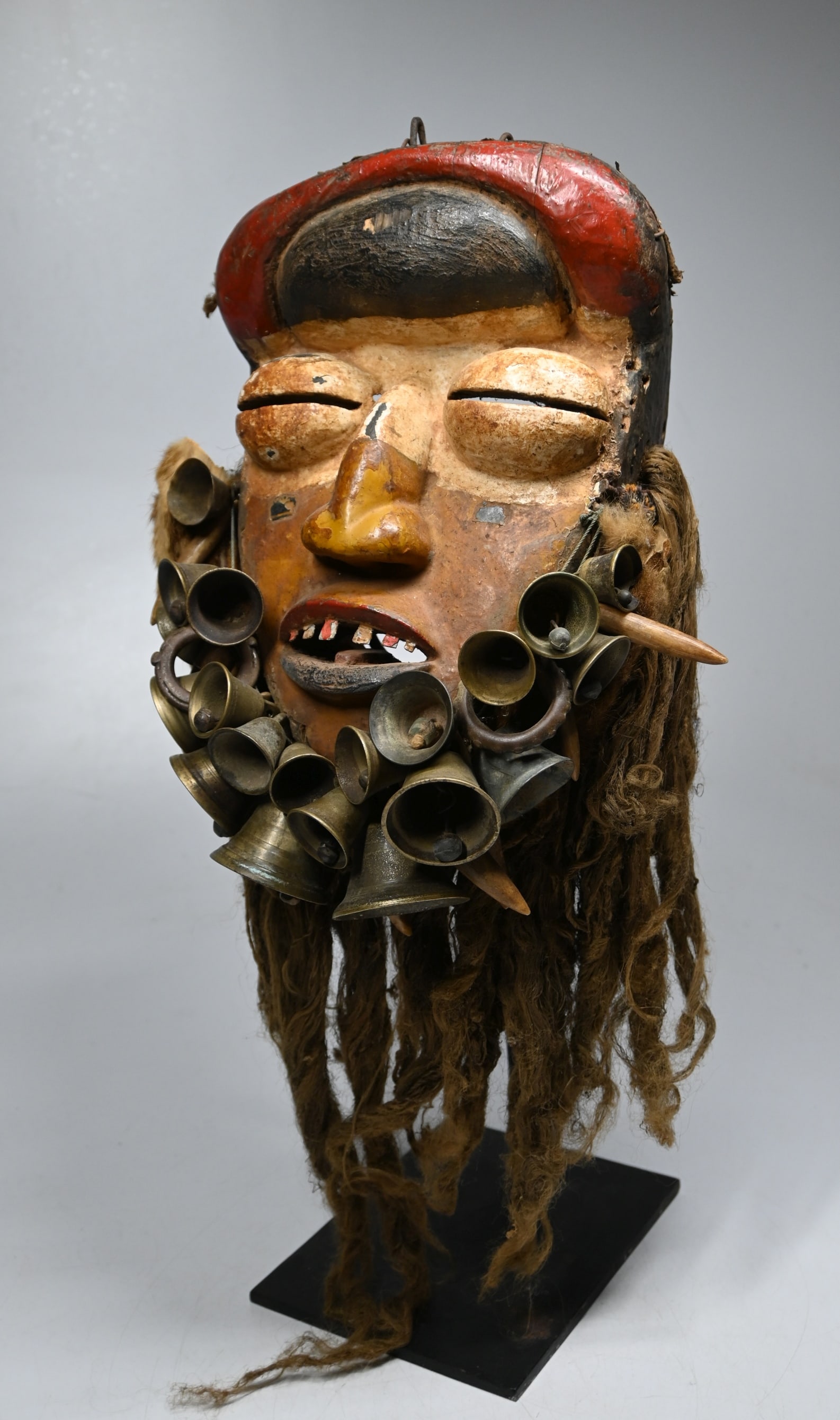 A Dan Guere mask - 3