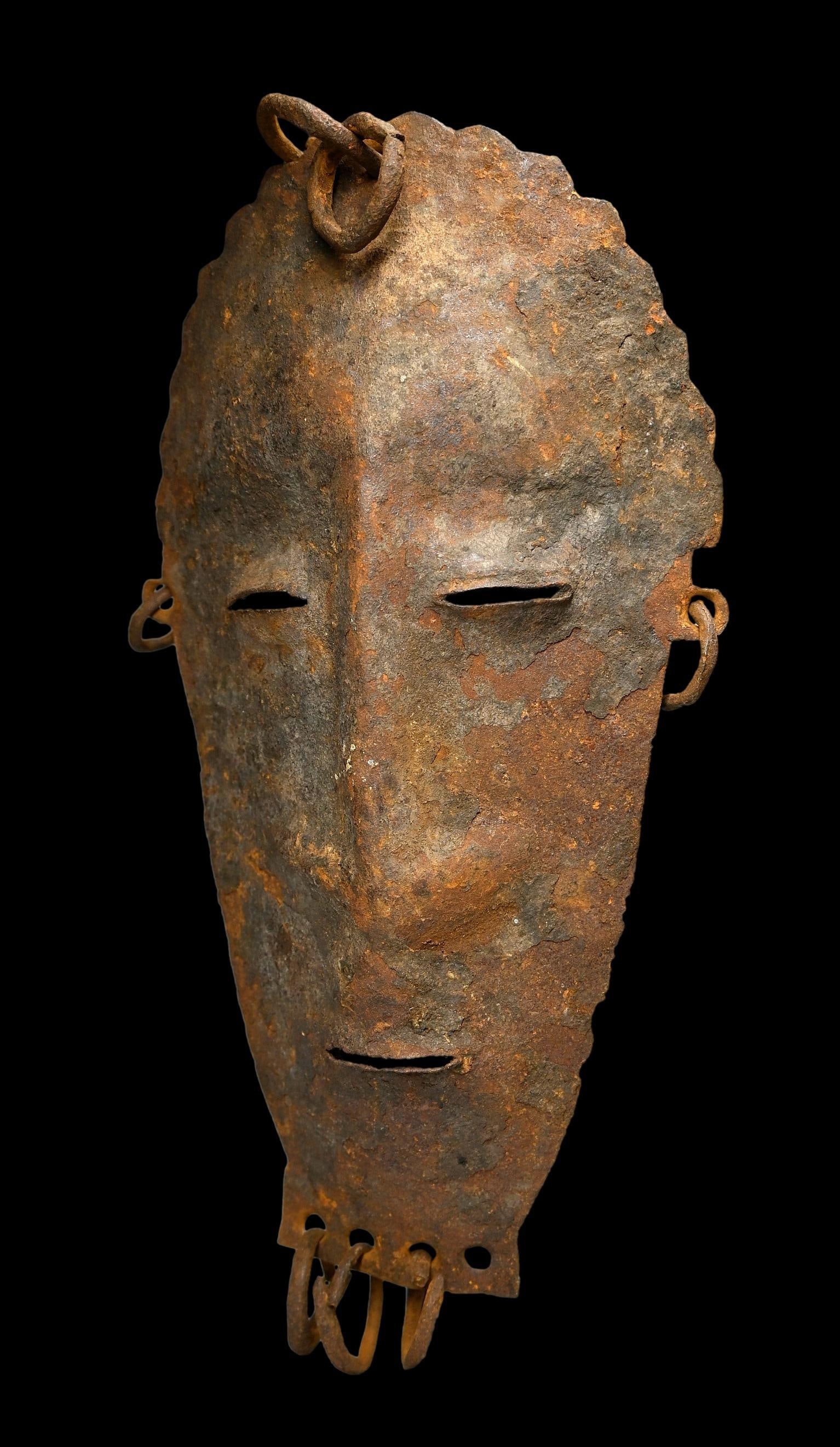 A Dogon Iron mask (1 of 4)