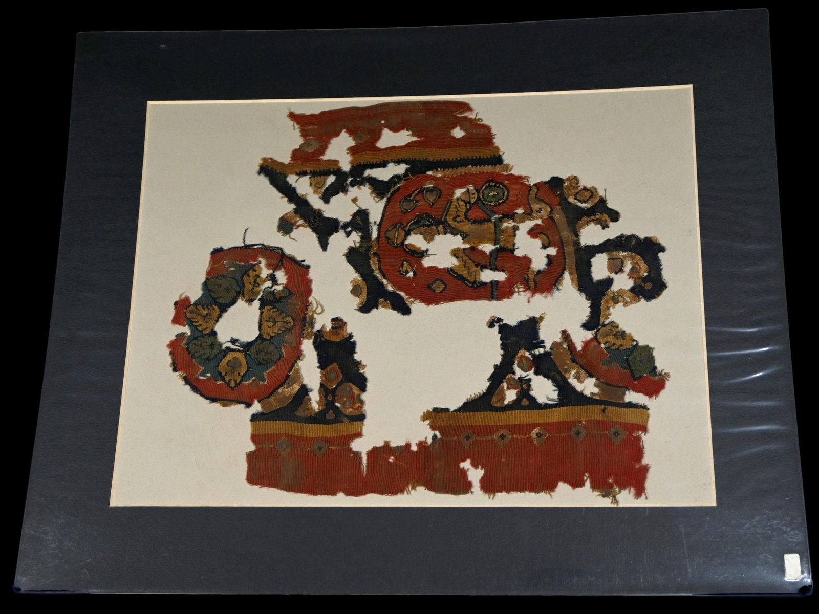 Large Ancient Egyptian Textile Fragment 8-9th Century (1 of 4)