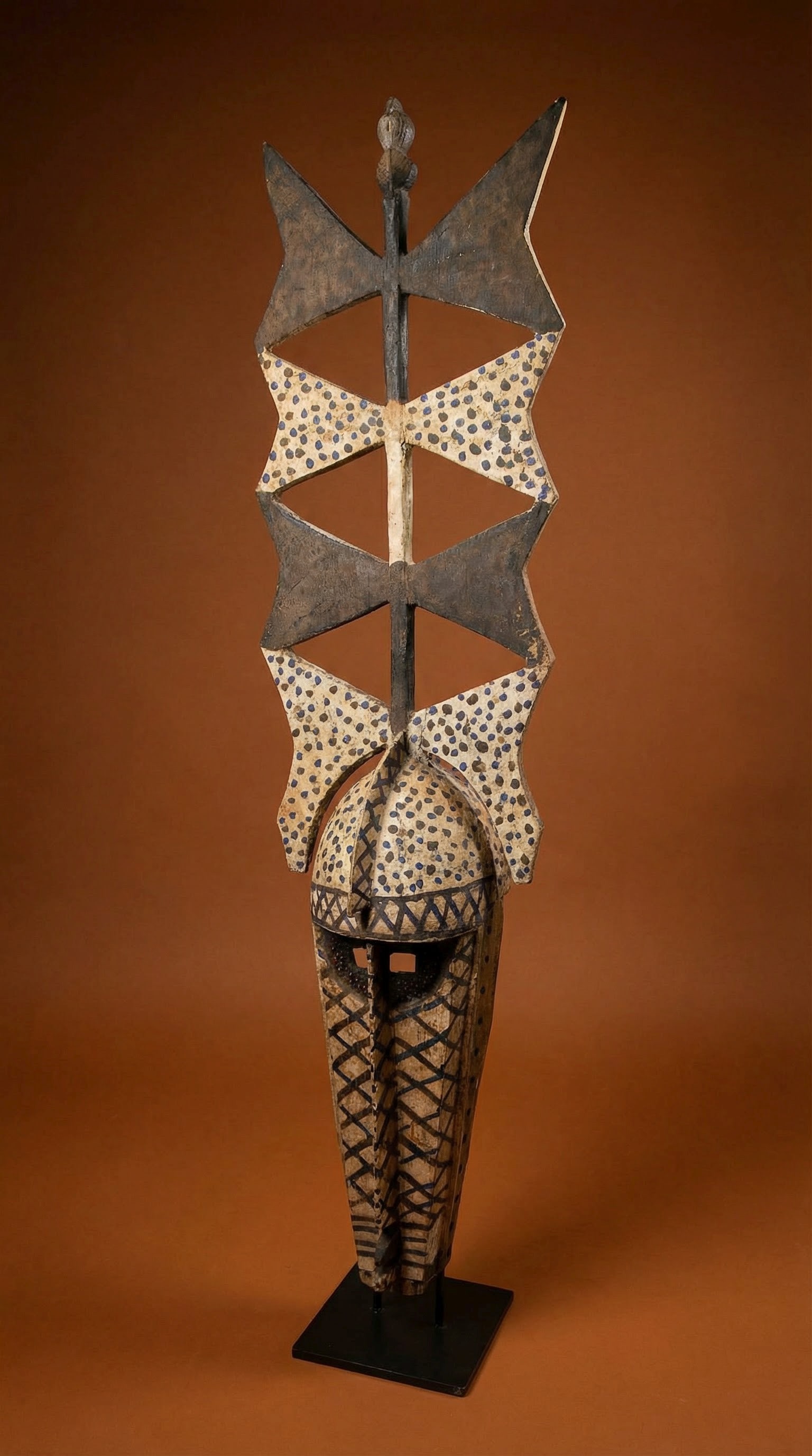 A Bobo Nwenka Mask (1 of 1)