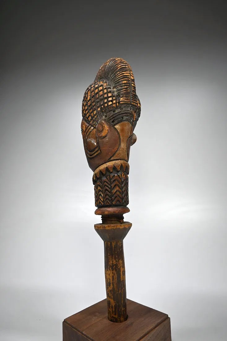 A Kuyu Parade Staff - 6