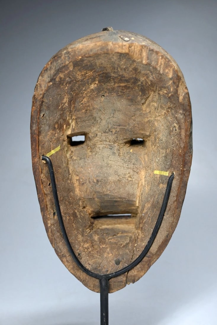 A Dan Kran African mask - 5