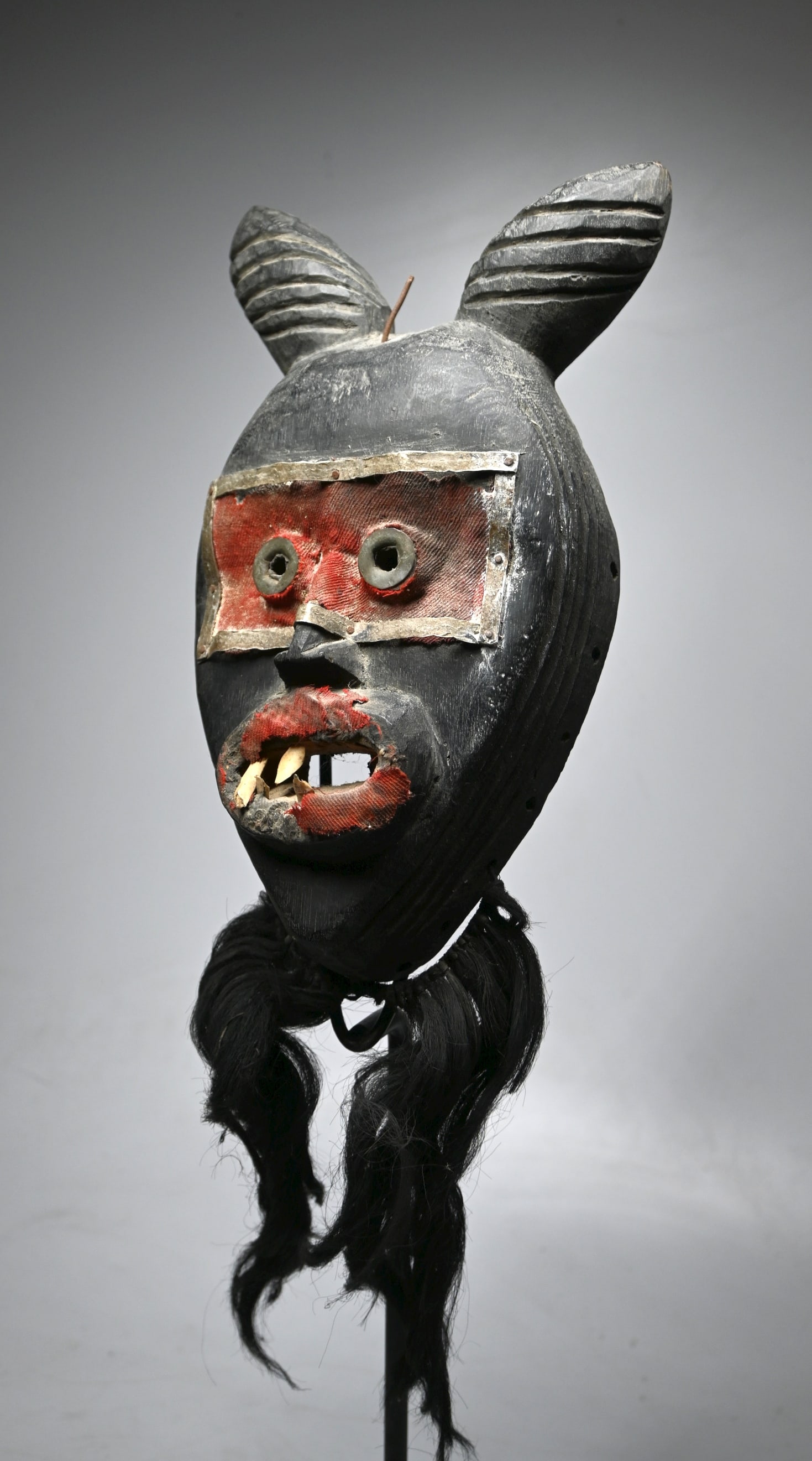 A Dan Mask Field Collected 1960s - 2