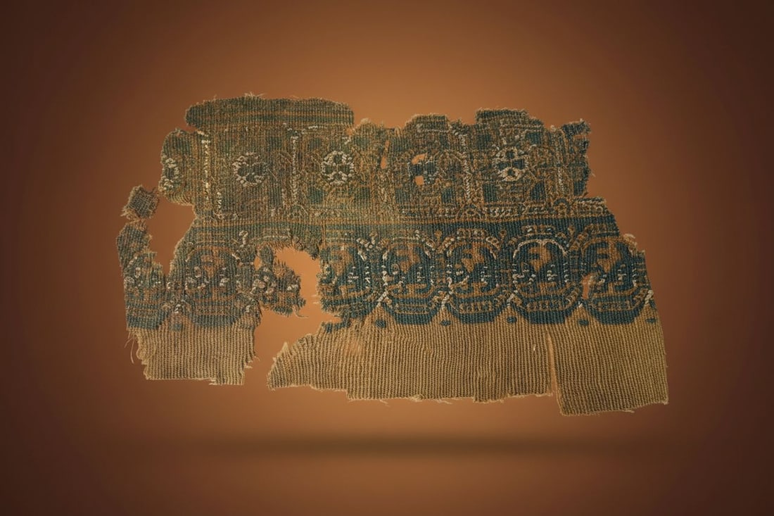 Gorgeous Ancient Egyptian Coptic Textile 3rd-5th century (1 of 4)