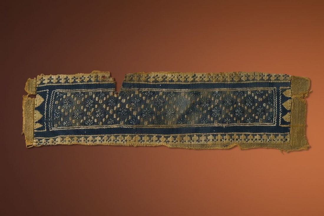 Incredible Ancient Egyptian Textile 3rd-10th century (1 of 6)