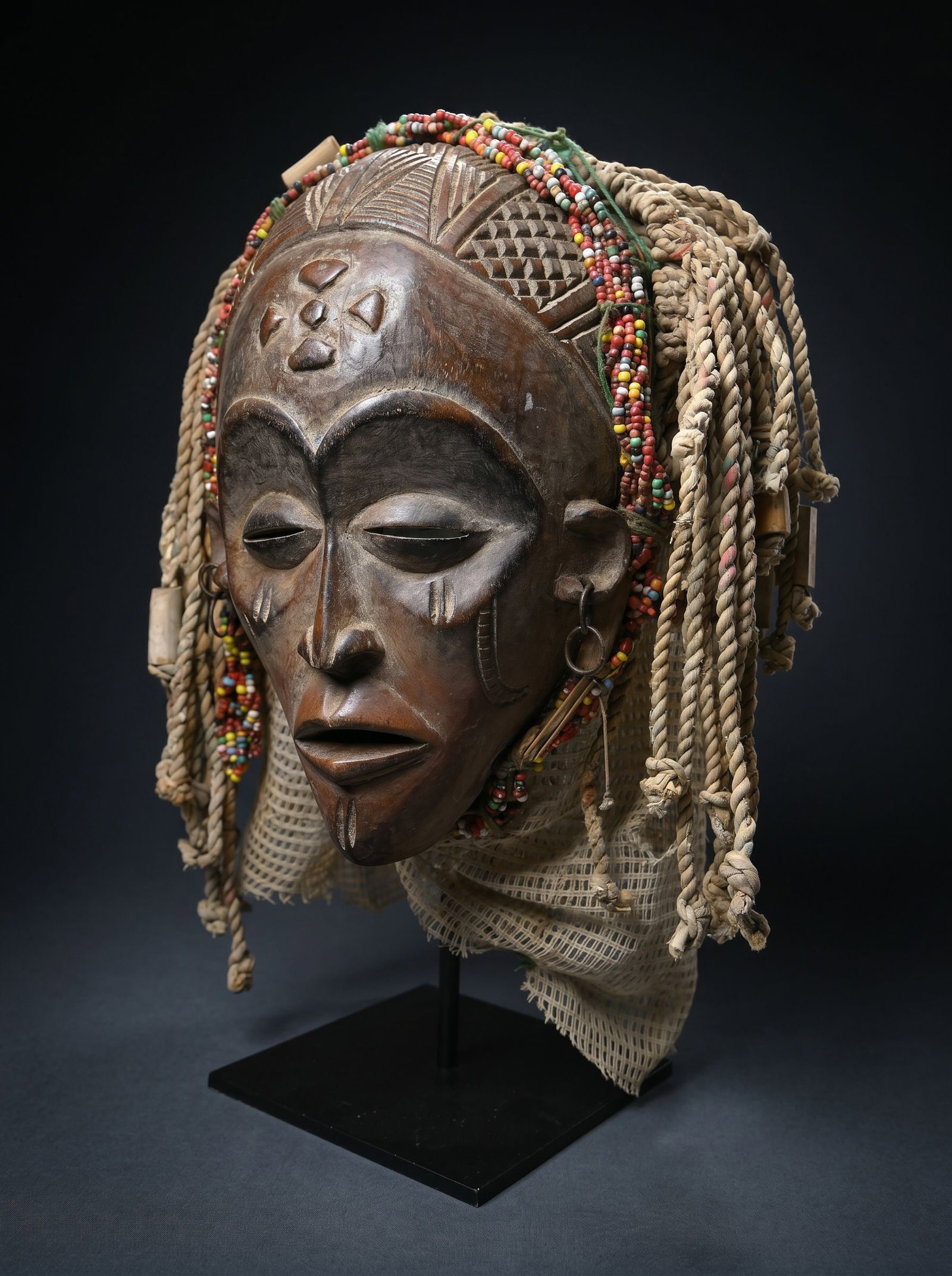 A Chokwe Pwo Mask (1 of 1)