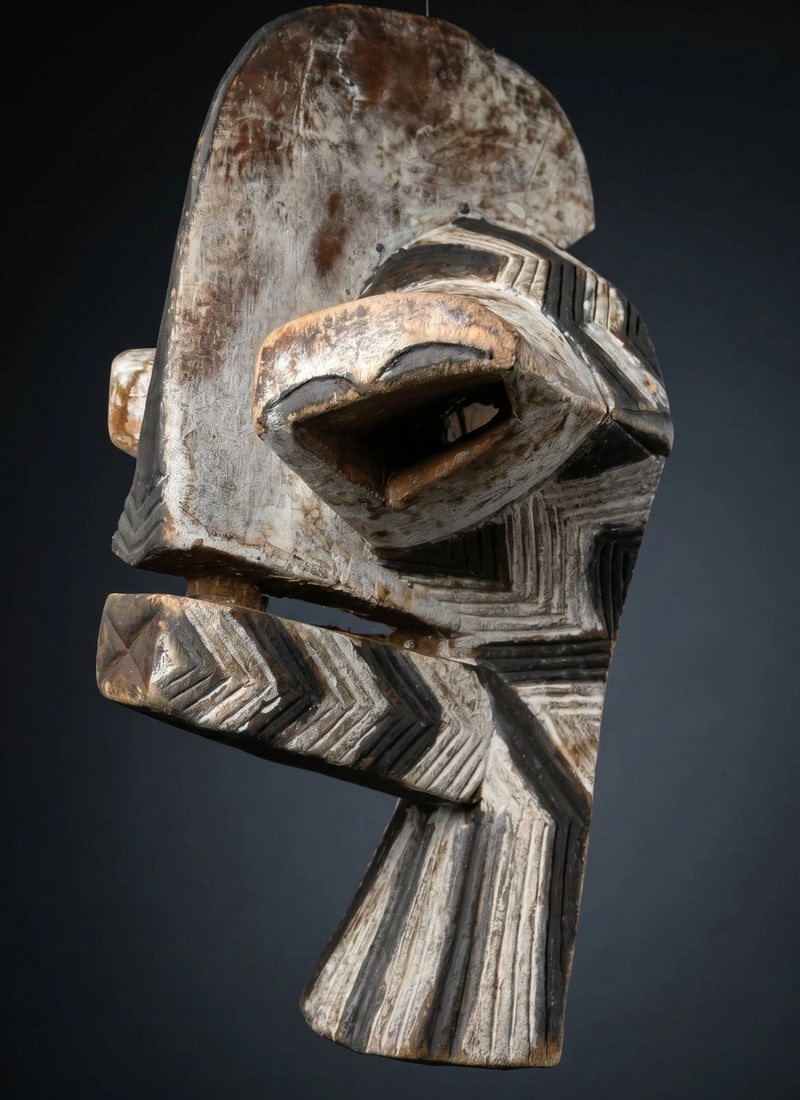 A Songye Kifwebe Society Male Dance Mask (1 of 6)