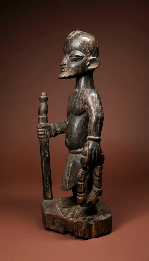 A Yoruba Priest Sculpture, African Art (1 of 8)