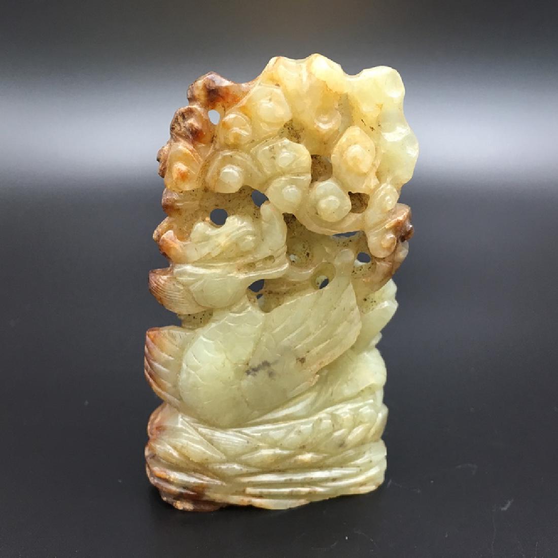 CHINESE WHITE JADE DRAGON CARVING (1 of 3)