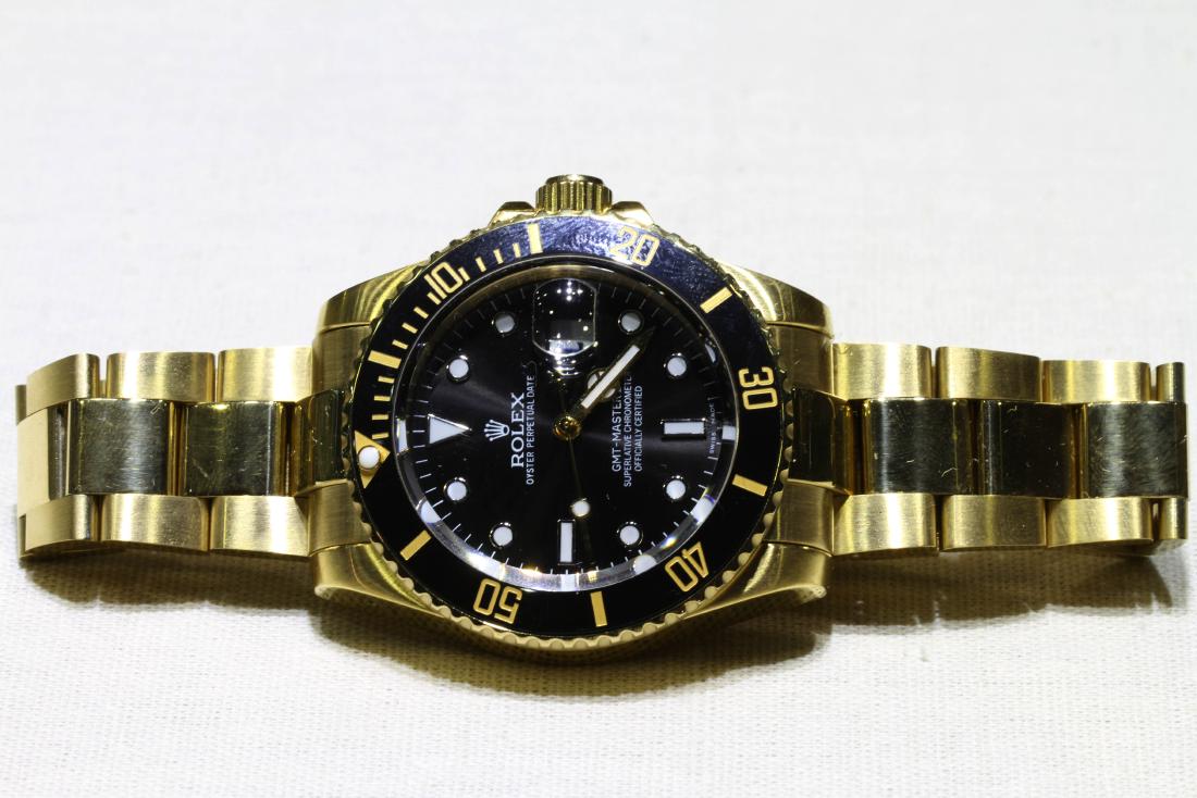 Rolex Oyster Model Men's Watch (1 of 3)