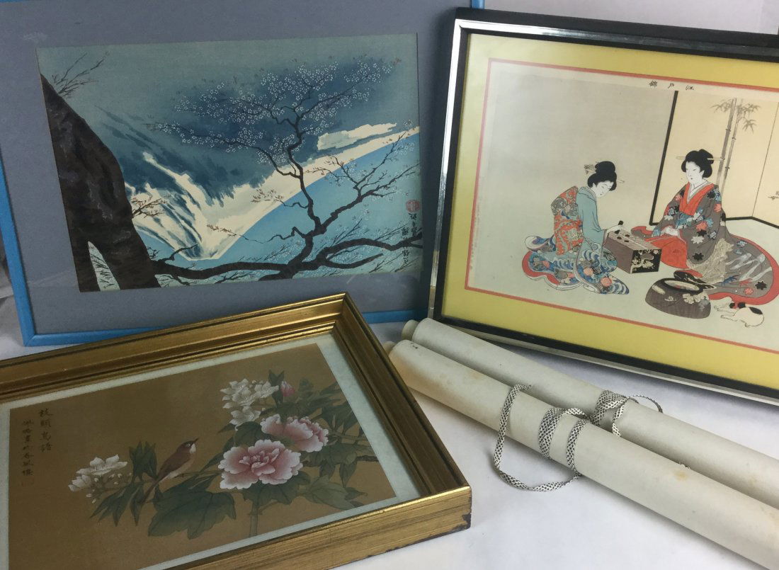 Japanese Wood Block Prints & 2 Scrolls (1 of 3)