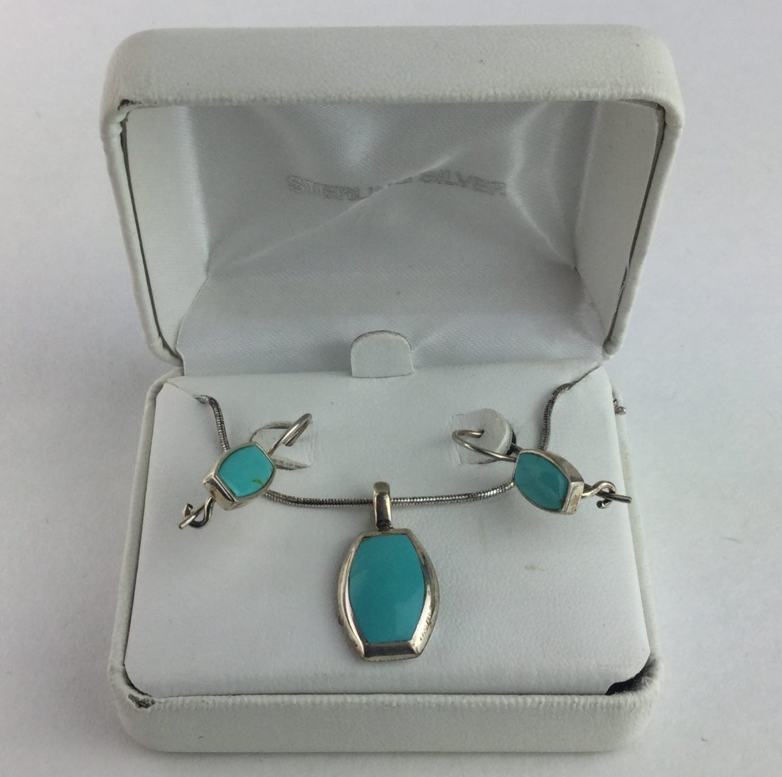 925 Sterling & Turquoise Necklace & Earrings (1 of 3)