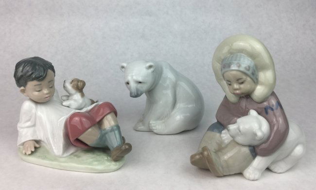 Lladro Fine Porcelain Figurine Collection (1 of 2)