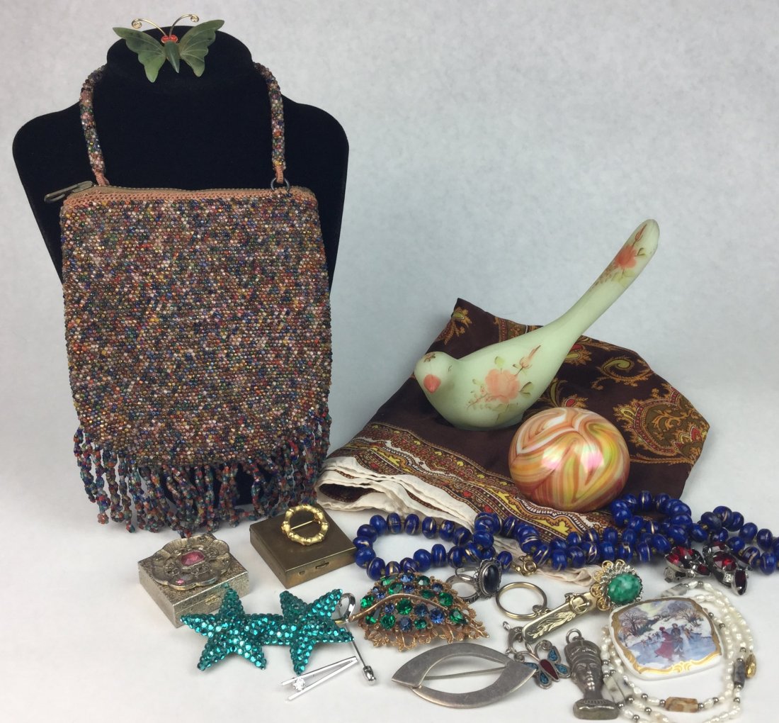 Estate Jewelry Purse Decor Grouping (1 of 2)