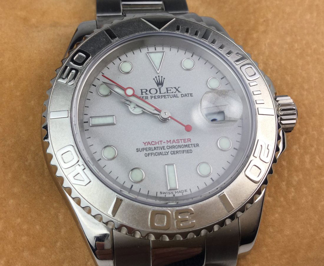 ROLEX Oyster Perpetual Date Watch (1 of 4)