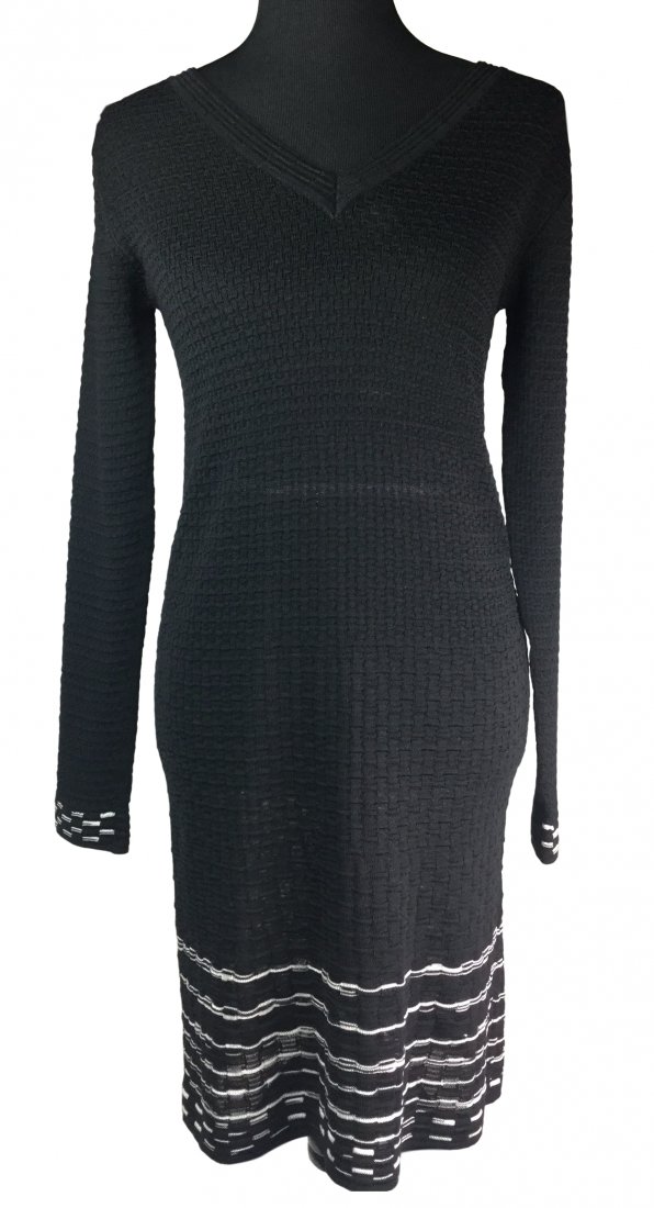 MISSONI Long Sleeve Black Dress: Gorgeous long sleeve black dress by MISSONI. Made in Tunisia. Size 8.