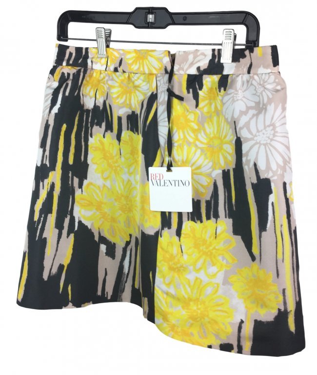 RED VALENTINO Skirt size 4 (1 of 2)