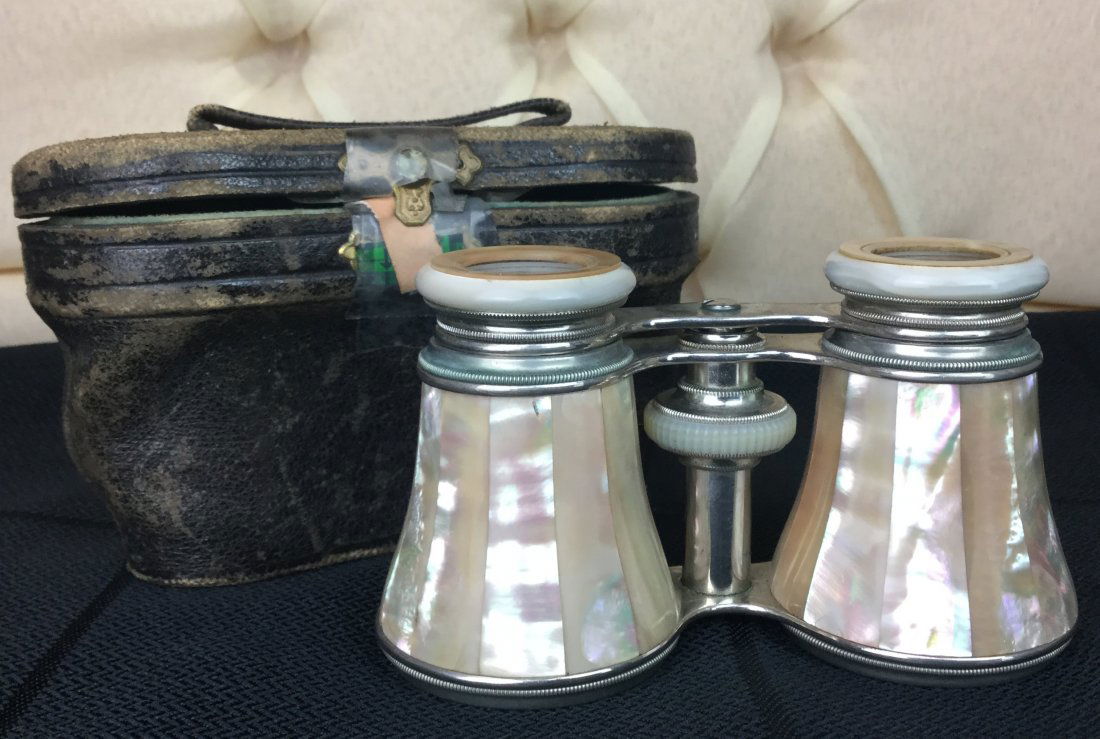 Antique Opera Glasses with Mother of Pearl (1 of 3)