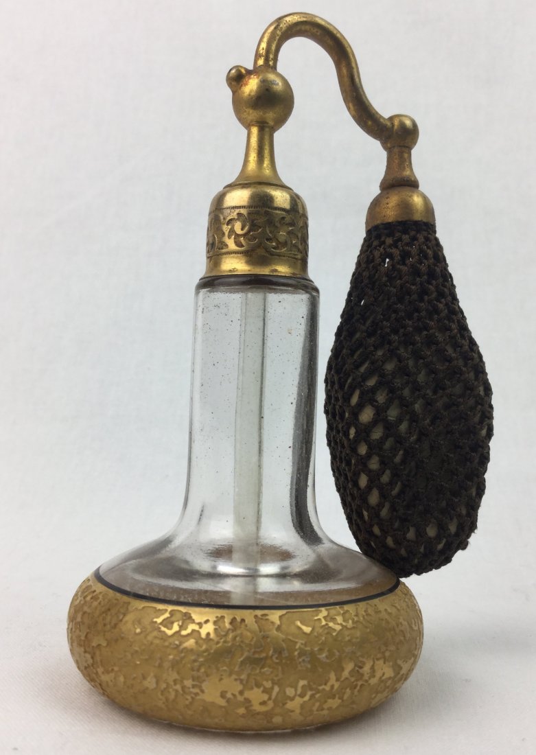 Devillbiss Perfume Bottle Atomizer (1 of 3)