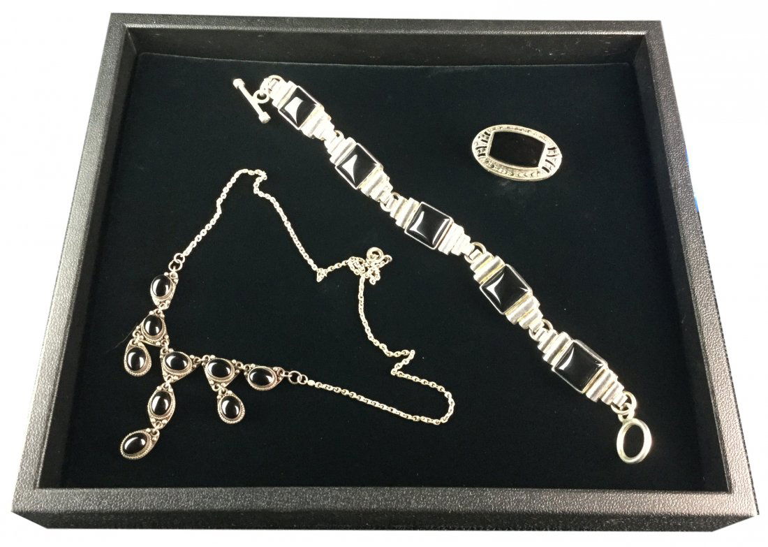 Sterling Silver & Onyx Bracelet Brooch & Necklace 61 gm (1 of 3)