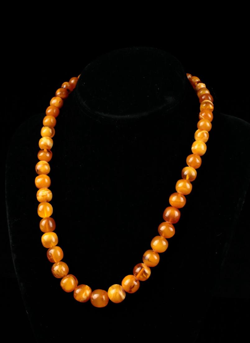 Vintage necklace, round butterscotch amber beads (1 of 3)