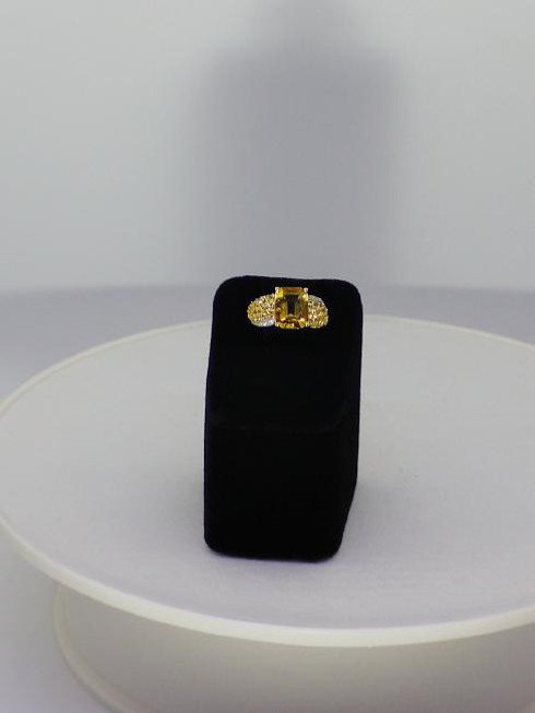 2.4 ct. Citrine Emerald Cut Ring in 10k Yellow Gold : (1 of 1)