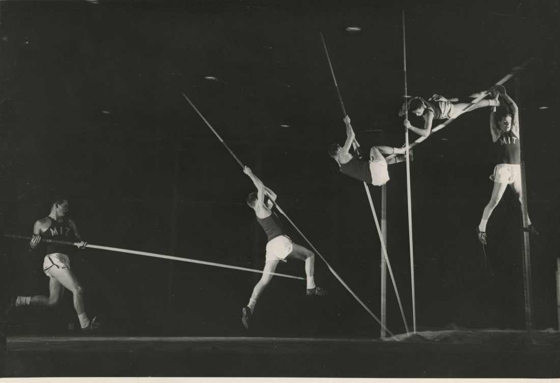 Harold Edgerton. Eight early sport photos (1 of 7)