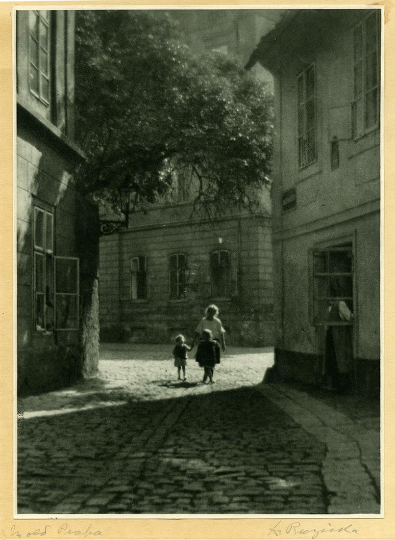 DRAHOMIR RUZISCKA. “In old Praha.” (1 of 1)