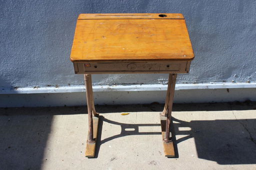 Vintage Wood And Metal Lift Lid Childs School Desk May 20 2017