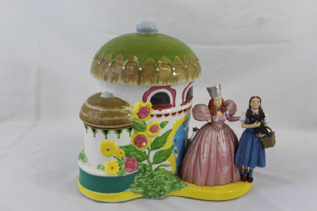 Premiere Edition Wizard of Oz Cookie Jar: arm has been broken but could be repair, chip to lid as pictured, numbered 1124 out of 2400